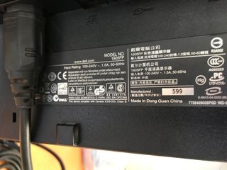 Monitor Dell UltraSharp 1905FP usato