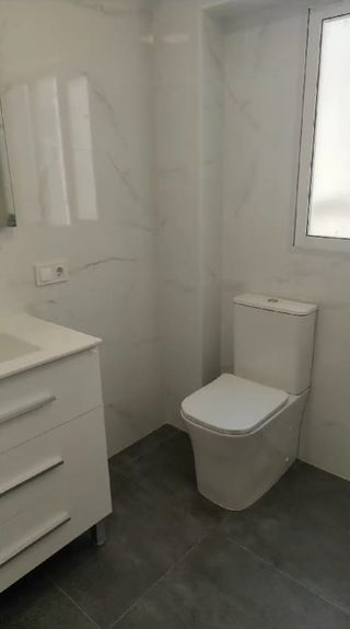 EMPRESA DE REFORMAS - BAÑOS, en 46011 de Valencia