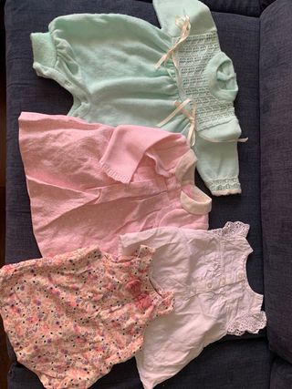 Bebe reborn + ropa para el bebe