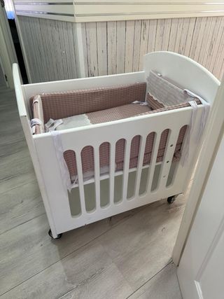 Mini cuna de mader