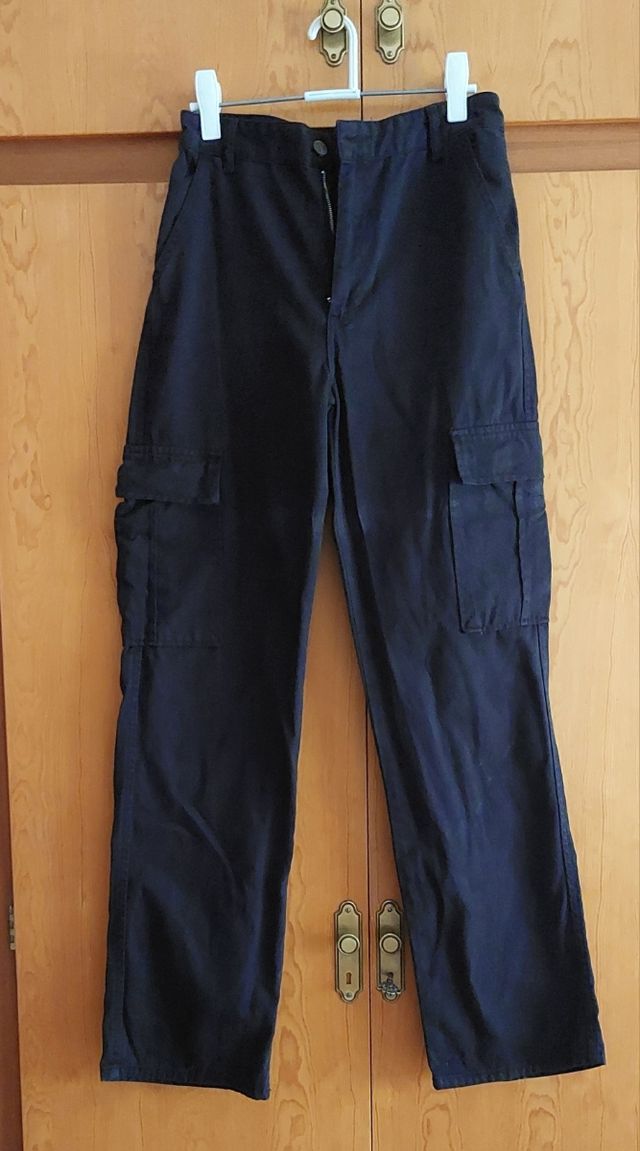 Pantalón cargo