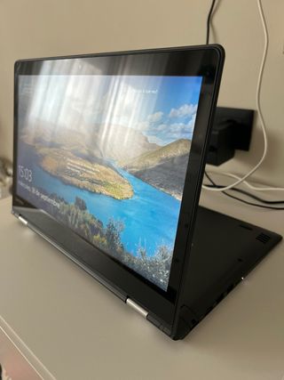Portatil Lenovo Yoga