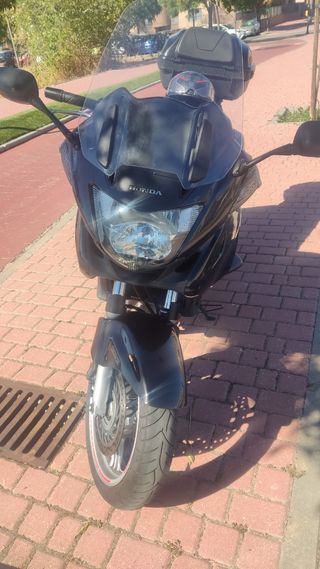 Honda deuville 700 abs