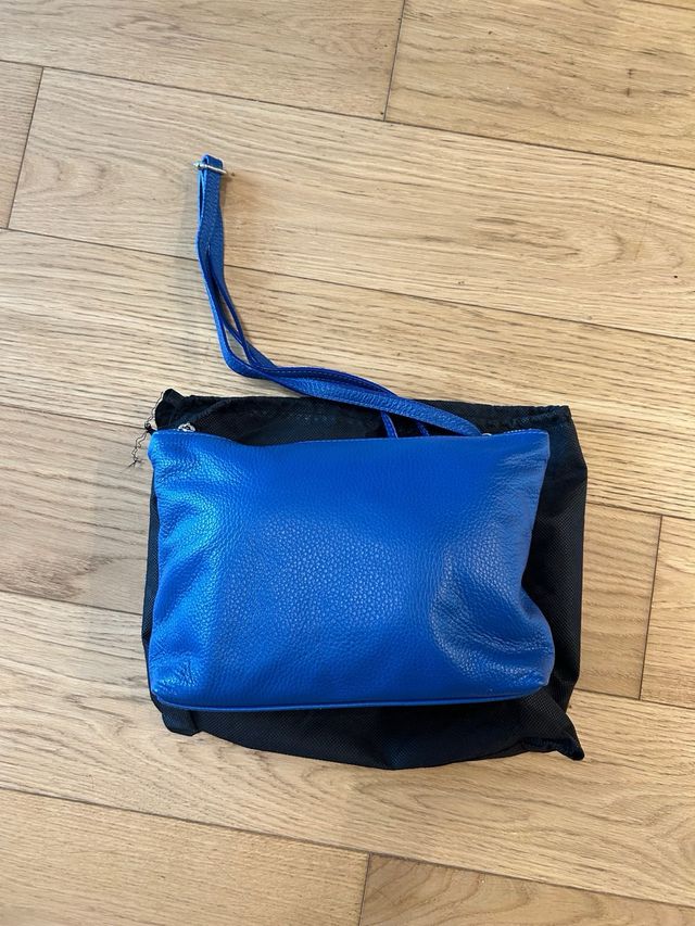 Borsa in pelle nuova