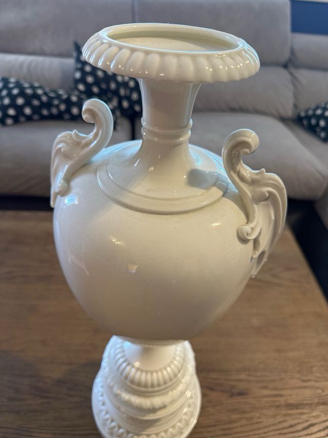 Jarrón me queda solamente uno!!!