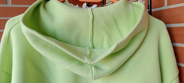 Sudadera punto Verde claro Zara