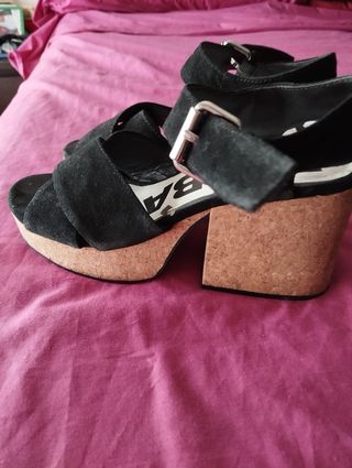 Sandalias byimba y Lola 