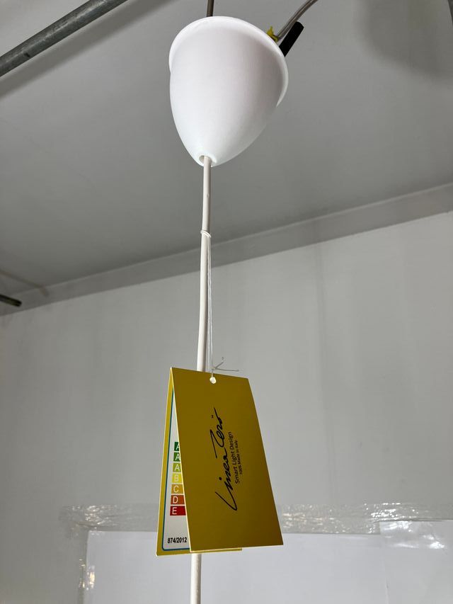 Lampadario design globo azzurro/bianco