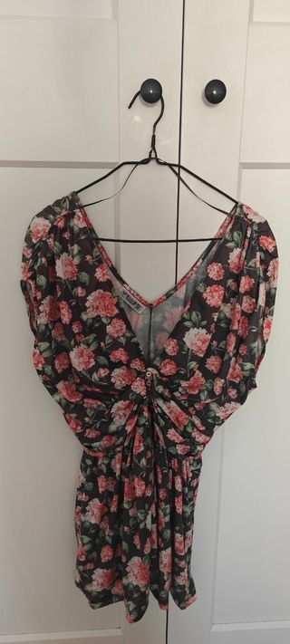 Camiseta flores
