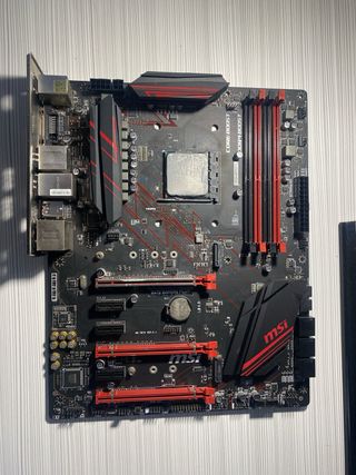 Placa base MSI B550 Gaming Plus