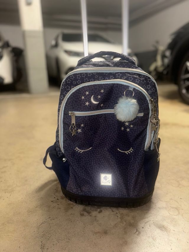 Mochila escolar de ruedas marca Busquets