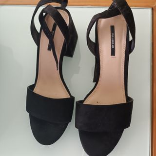 Sandalias tacón bajo
