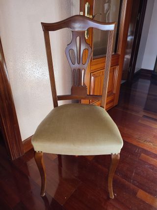 mesa de comedor antigua de madera como nueva