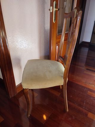 mesa de comedor antigua de madera como nueva