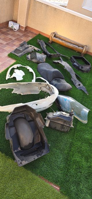 Despiece Suzuki burgman 400 2007