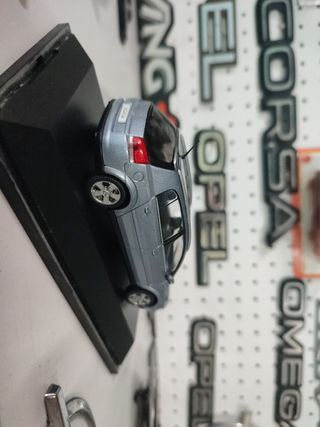 Opel signum 1/43