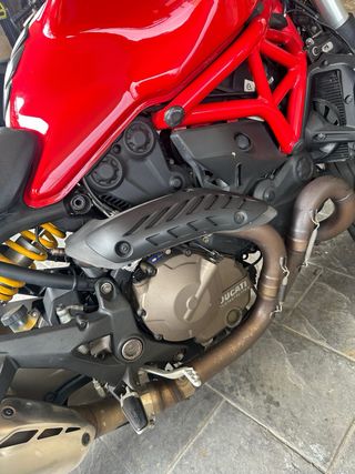 Ducati monster 821