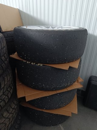 Neumáticos hoosier slick 200-610 r17