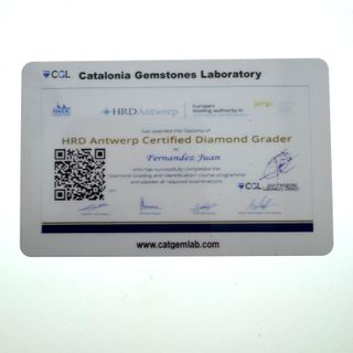 SORTIJA ORO DE 18 QUILATES Y DIAMANTES NATURALES