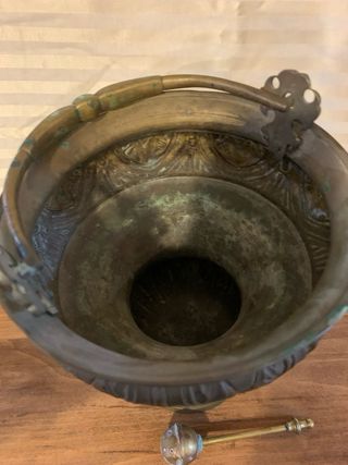 Acquasantiera grande  (Aspergillum) metà 800