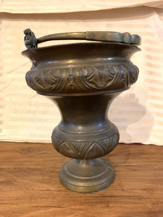 Acquasantiera grande  (Aspergillum) metà 800