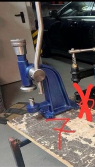 Prensas remachadora T10