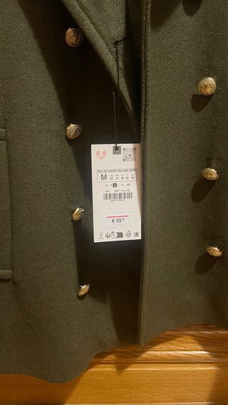 Abrigo chaqueton verde oliva sin estrenar
