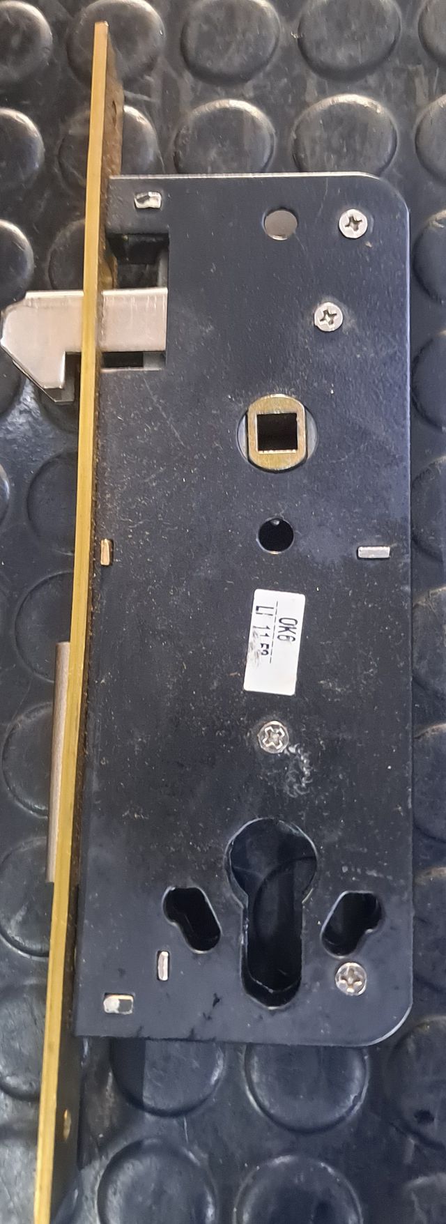 Cerradura puerta corredera lince