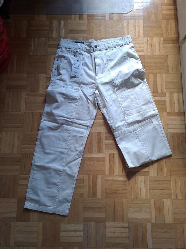 Pantalones Zara
