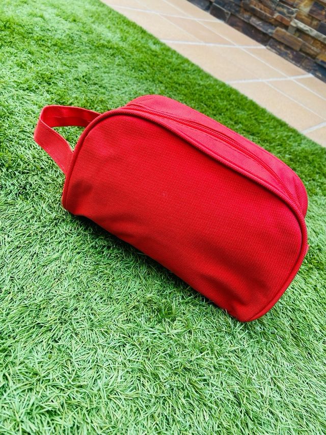 Bolsa aseo o multiusos roja cremallera