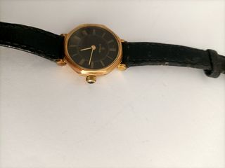 Relógio de corda Cyma antigo com visor octagonal