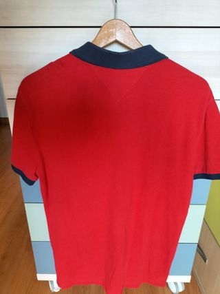 Polo Tommy Hilfiger. Talla M