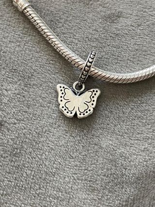 Charm colgante mariposa 