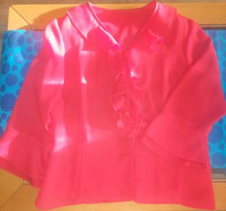 Camisa roja muy original♥️