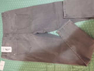 Vaquero talla 44 NUEVO CON ETIQUETA