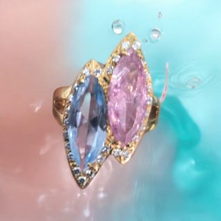 Anillo de lanzadera doble en oro