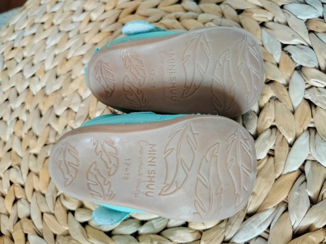 Zapatillas respetuosas bebe