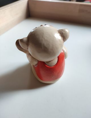 Scimmia Thun con cuore fuori produzione