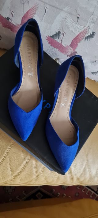 Zapatos de ante azul