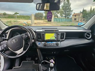 Toyota RAV4 2017