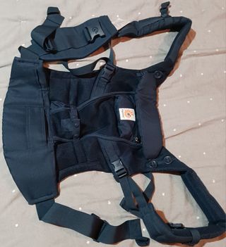 Mochila portabebes sin uso