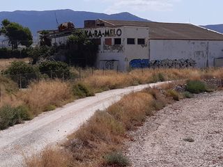 TERRENO EN VENTA EN VILLENA