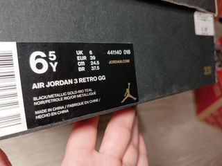 Zapatillas Air Jordan 3 Retro talla 39*