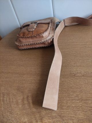 Riñonera cuero/piel artesanía