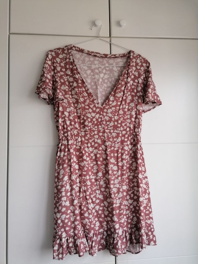 Vestido rosa de flores