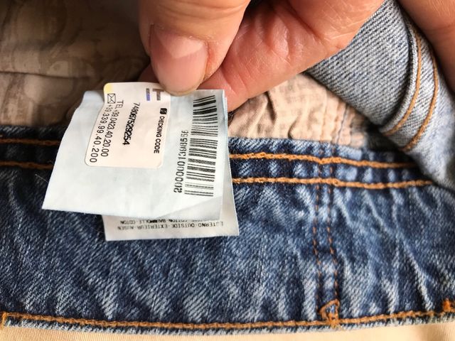 Pant John Galliano t.30/44 jeans-push up.