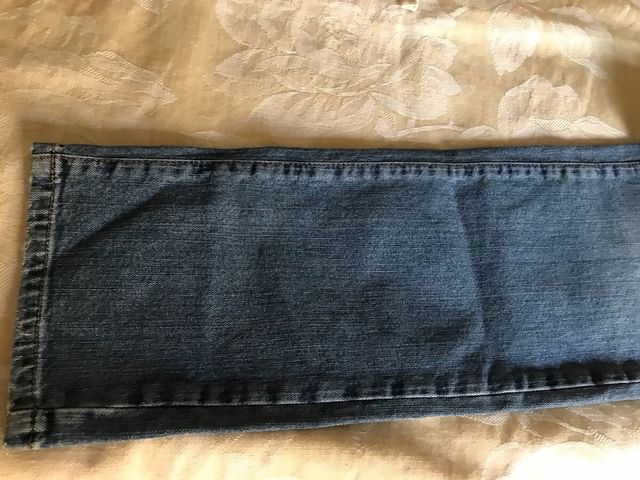 Pant John Galliano t.30/44 jeans-push up.