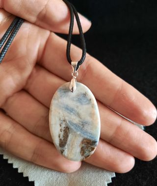 Colgante de Ópalo Owehee y Plata de Ley.