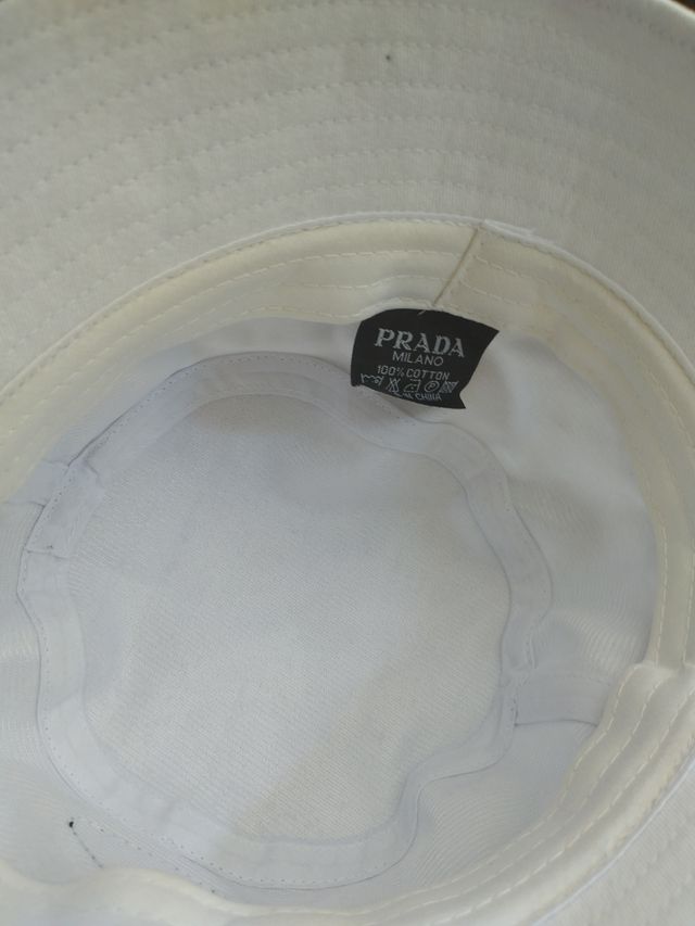 Gorro Prada
