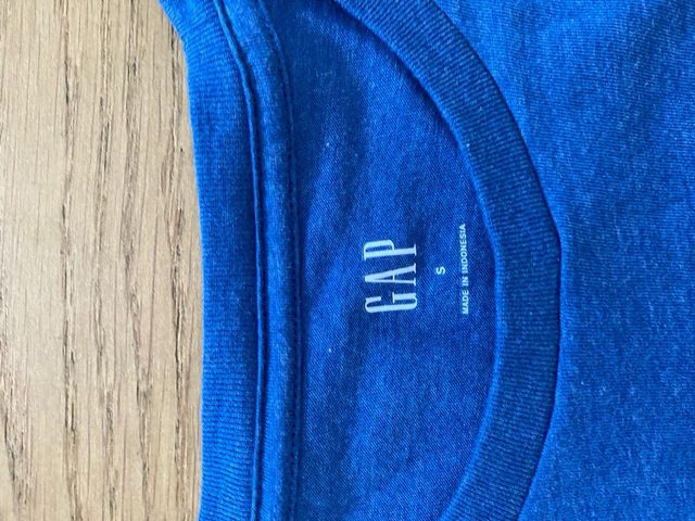 Camiseta gap azul marino